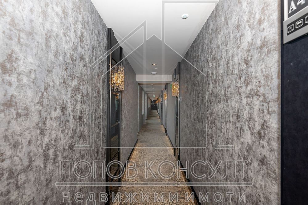 Продава се Двустаен апартамент в Пловдив, Център - 64 кв.м за 4951 €/кв.м - Снимка #10