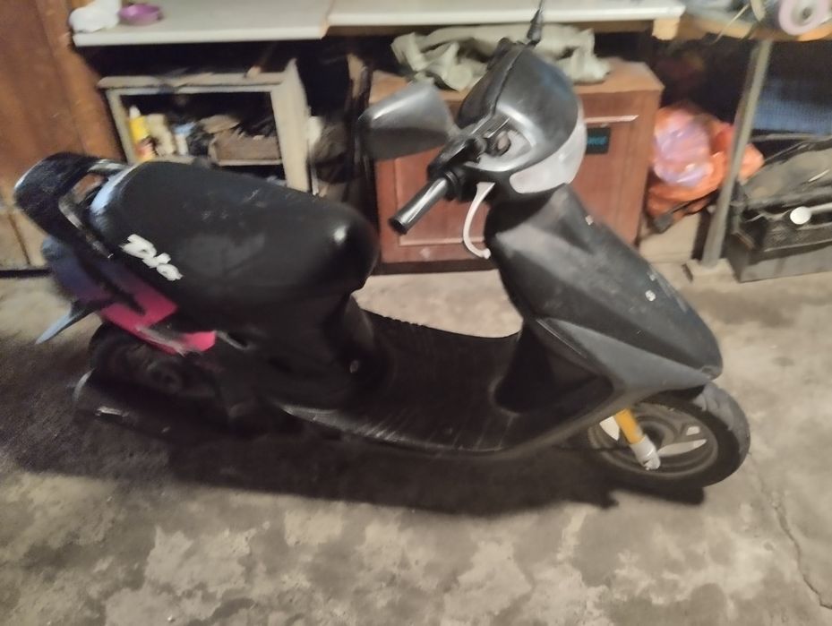 Мопед honda dio27zx