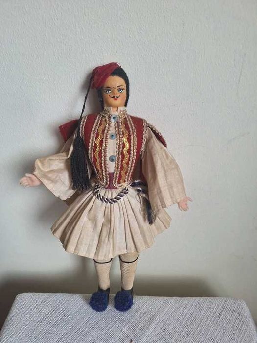 Păpușă Evzon Grecia – costum tradițional, 30 cm, souvenir vintage