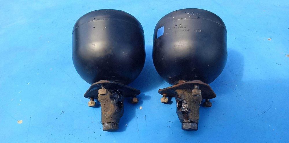 На части Мерцедес 124 250Д