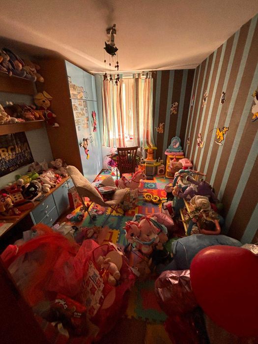 Продава се Къща в София, Център - 200 кв.м за 1795 €/кв.м - Снимка #8