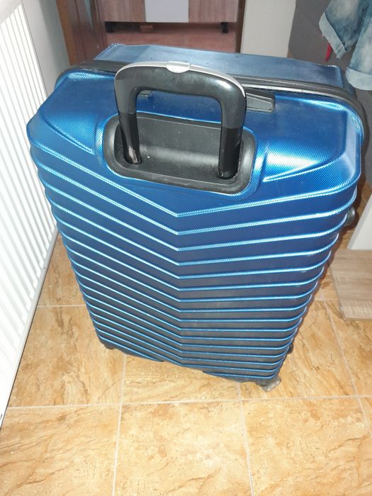 Troller ca rotire 360°
