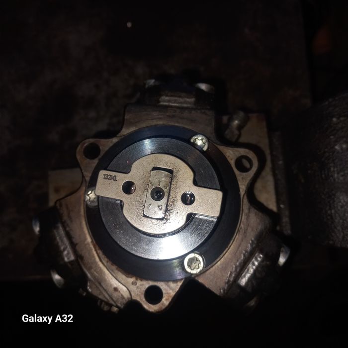 ГНП за мерцедес w203