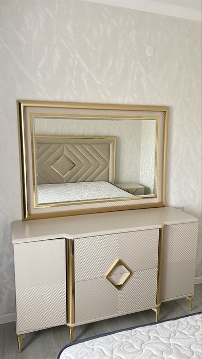 Турецкий спальный гарнитур