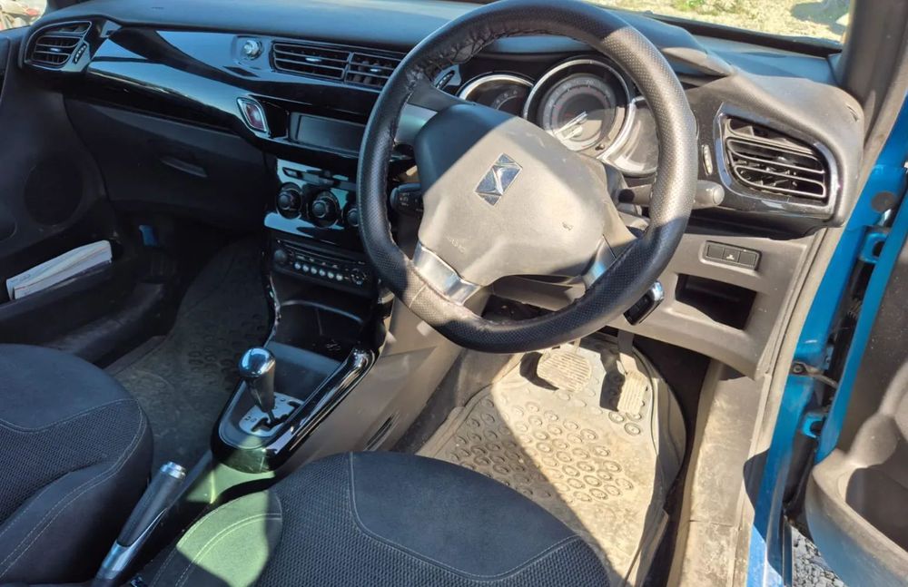 Dezmembram Citroen DS3, an 2011, 1.6 benzina, cutie viteze automata