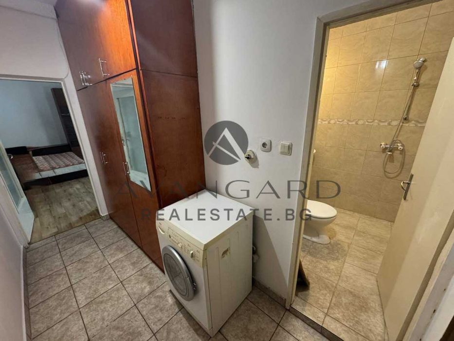 Продава се Едностаен апартамент в Пловдив, Тракия - 36 кв.м за 2000 €/кв.м - Снимка #2