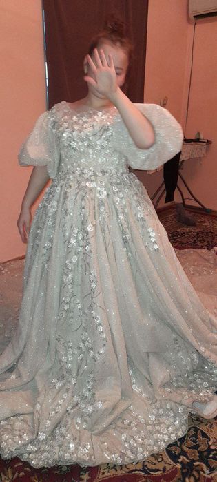 Kelin koʻylak 2 dona 1 dona ansanbil anor