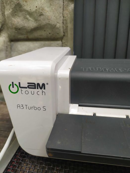 Професионален ламинатор Leitz Iram Touch A3 Turbo S