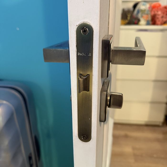 Дверь белая 60х200 см