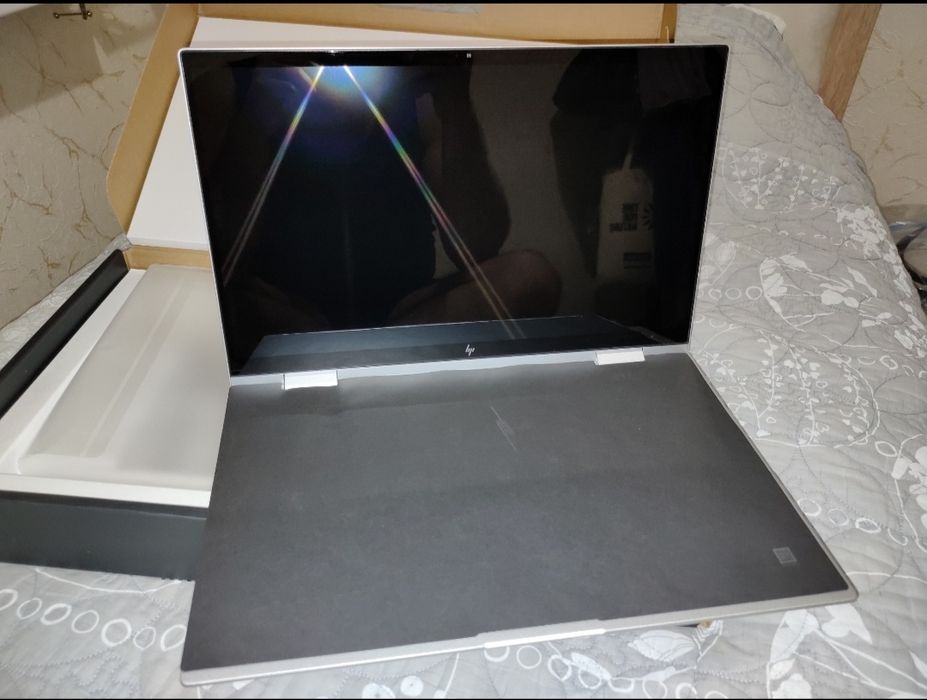 Laptop HP ENVY 360