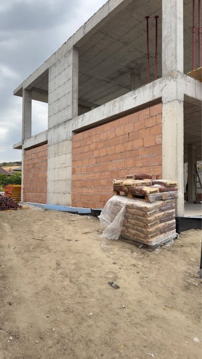 Технически и строителни услуги