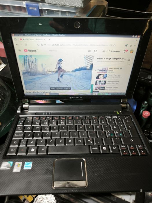Лаптоп packard bell 1.6 двуядрен  2гб рам.