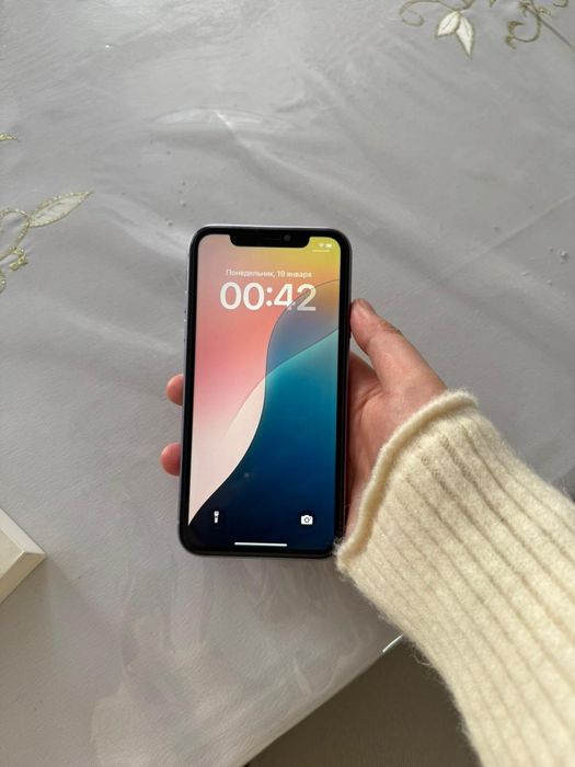 iPhone 11 акб 73%