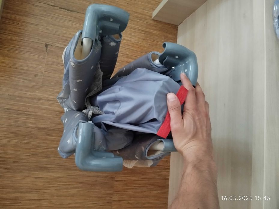 Продавам детска кошара за игра