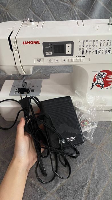 Швейная машинка JANOME EL 230