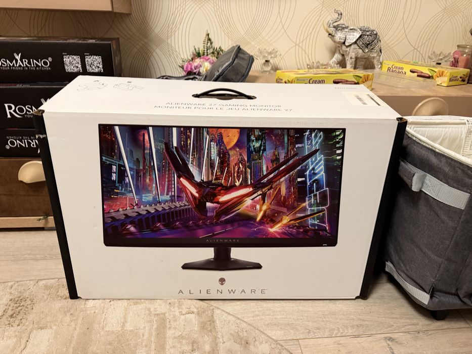 Alienware AW2724DM