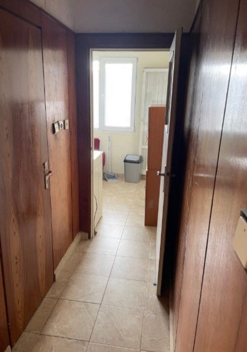 Продава се Двустаен апартамент в София, Люлин 6 - 65 кв.м за 2108 €/кв.м - Снимка #7