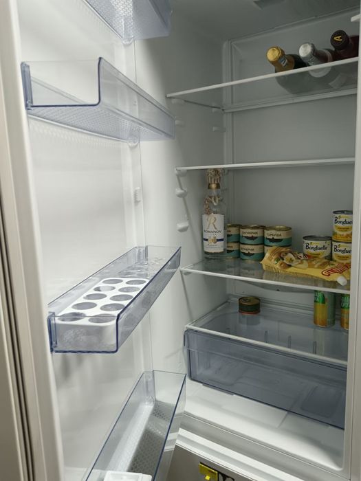 Продам холодильник Beko