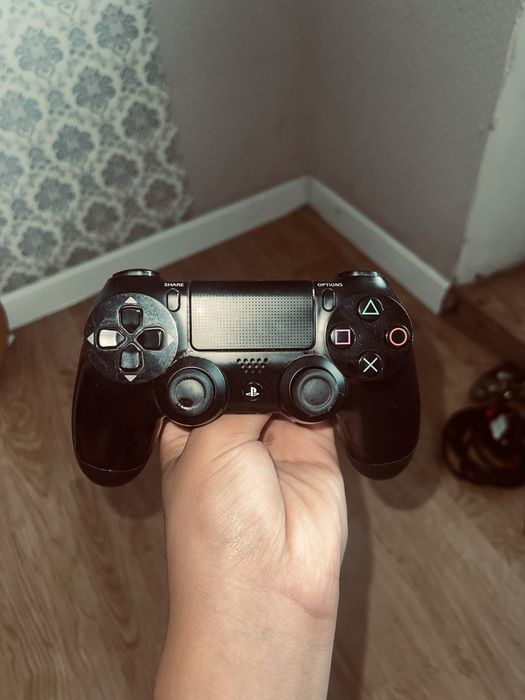 Ps4 slim срочноо