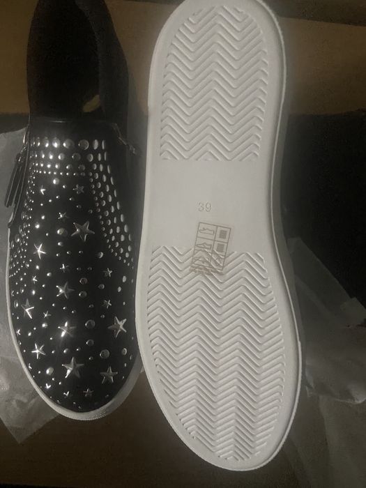 Incaltaminte Casual Buffalo cu aplicatii