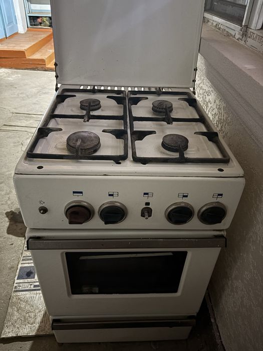 Газовая плита для кухни