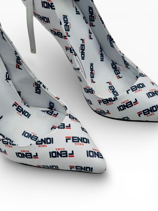 Fendi дамски токчета 35 номер