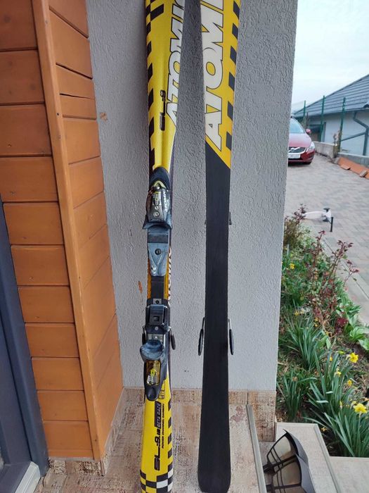 Schiuri Atomic SL:9.12 BETA RACE (power channel carbon), lungime 160cm