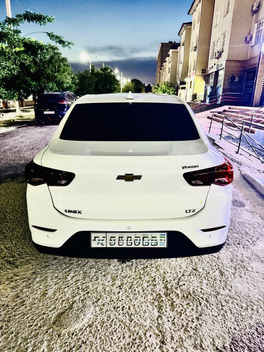Onix turbo ltz avtomat 2023 sotiladi