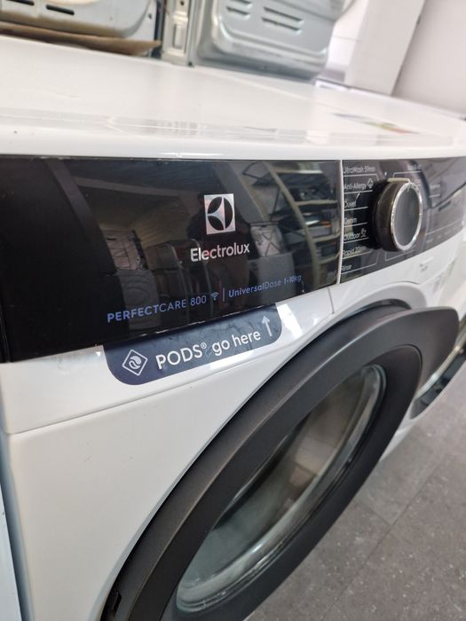 Пералня Electrolux 10 кг А+++ Wi Fi