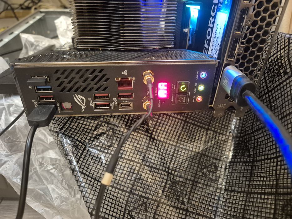 Asus Crosshair VIII Impact DTX x570 AM4