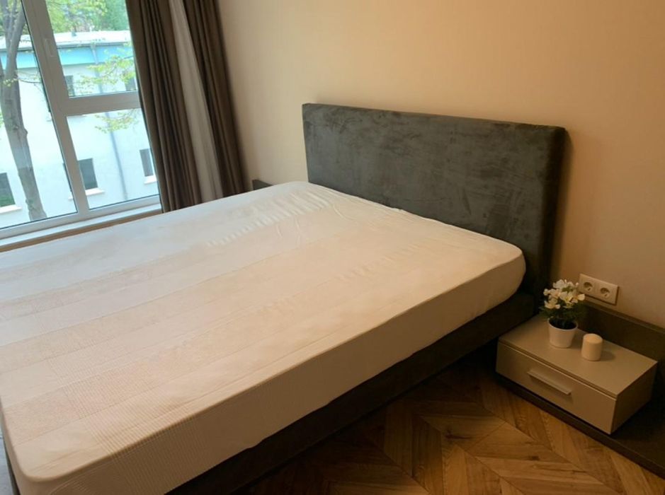 Дава се под наем Тристаен апартамент в София, Лозенец - 106 кв.м за 1400 € - Снимка #7