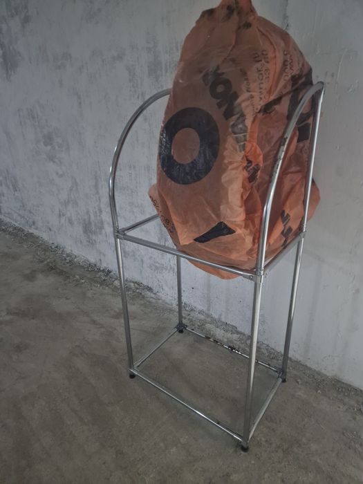 Стеллаж для колес автомобиля