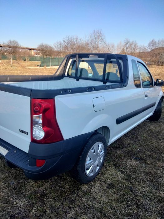 Logan Pickup.  148000 km