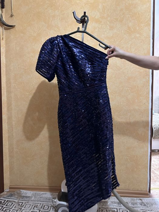 Платья вечерние,46 размер-М,4 платья