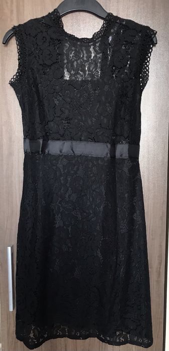 Нова дантелена рокля
