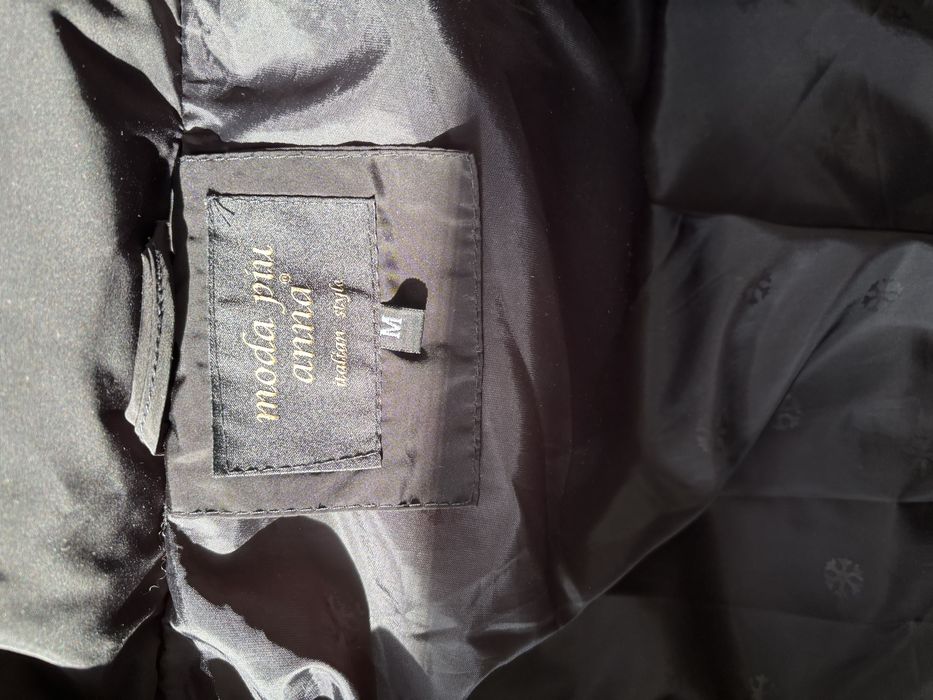 Женскo яке M размер