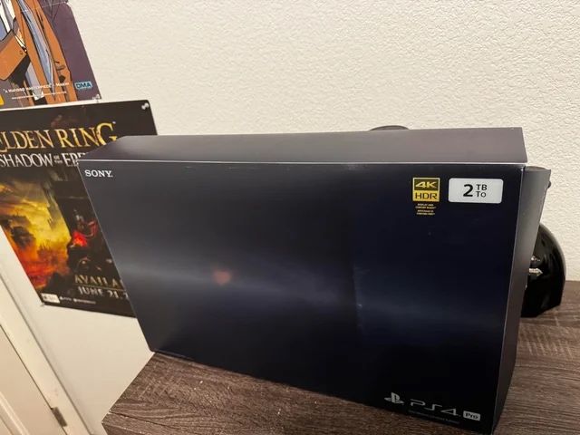 Playstation 4 pro 500 million Limited Edition