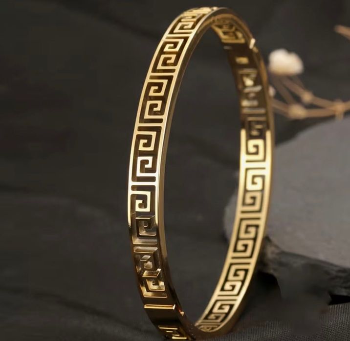 Луксозни гривни - златисти