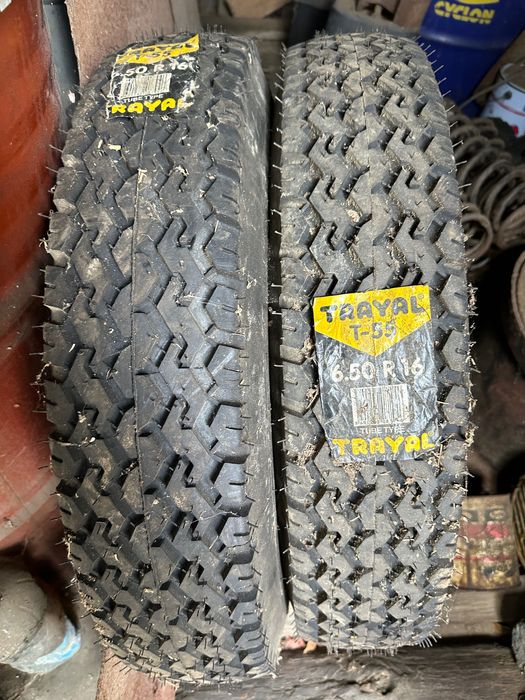 Vând anvelope noi Trayal T-55 6.50 R16