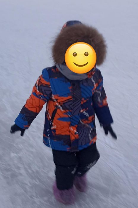 Продам зимний комбинезон на мальчика