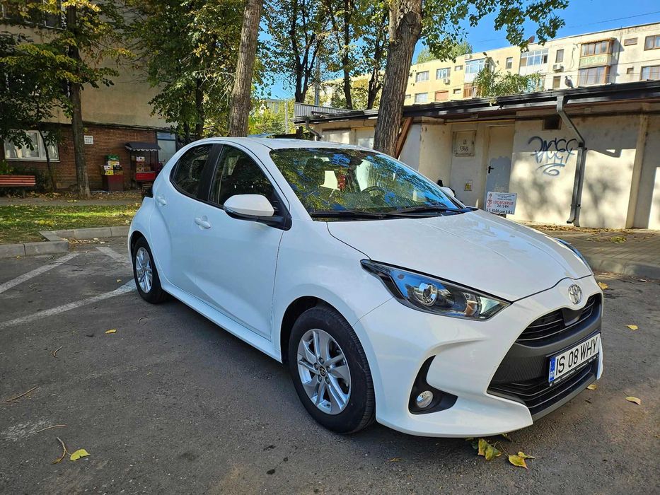 TOYOTA Yaris 2024 — imagine 3