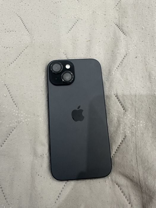 Iphone 15 в идевле 88 акб