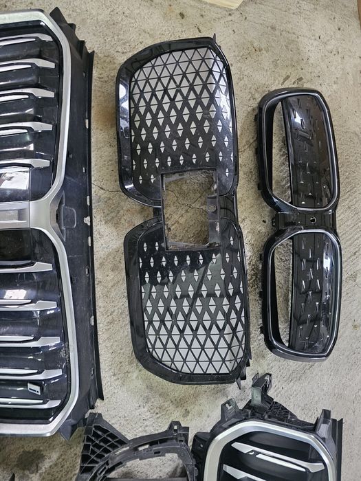 Grila BMW  G01 GRILA X1 X3