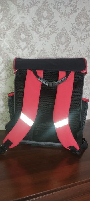 Школьный рюкзак для мальчика