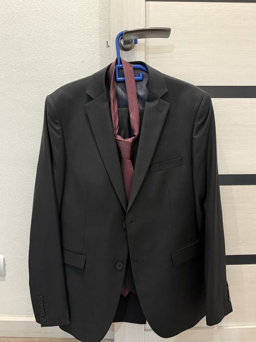 Новый костюм тройка