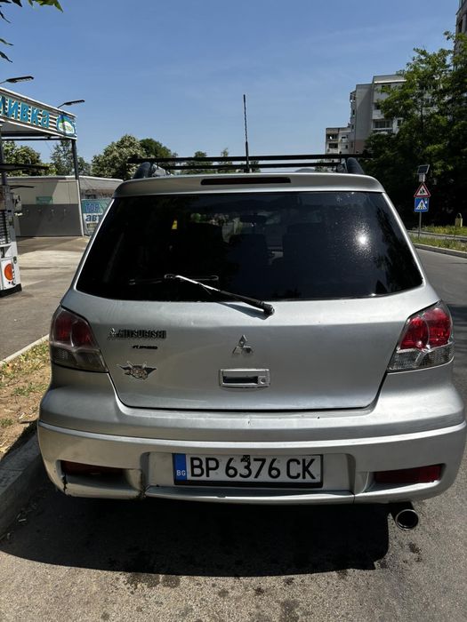 Мицубиши олтлендар