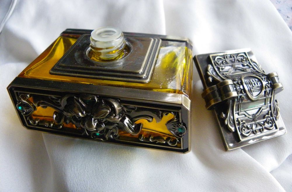 Флакон за парфюм