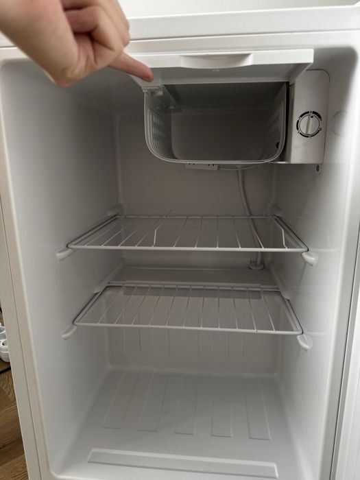 Мини-холодильник Snowcap