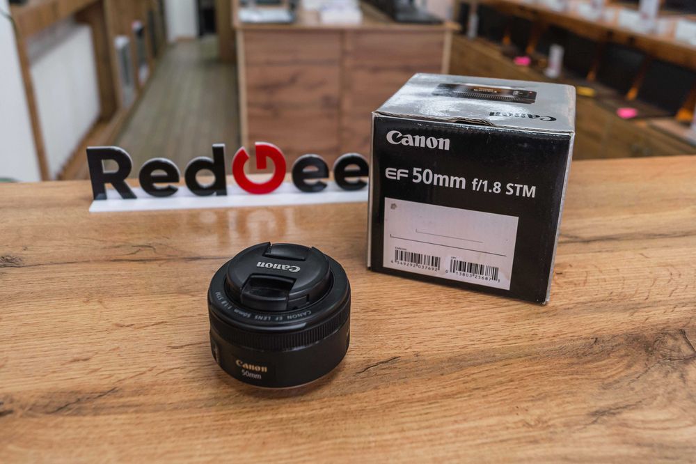 Объектив Canon EF 50mm Рассрочка Магазин Red Geek