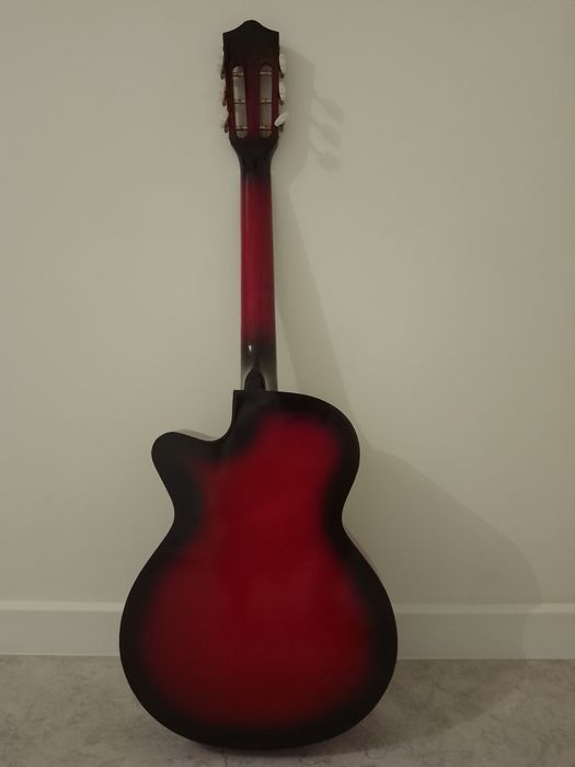 Гитара классическая